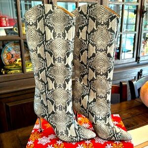 Schultz Leather boot